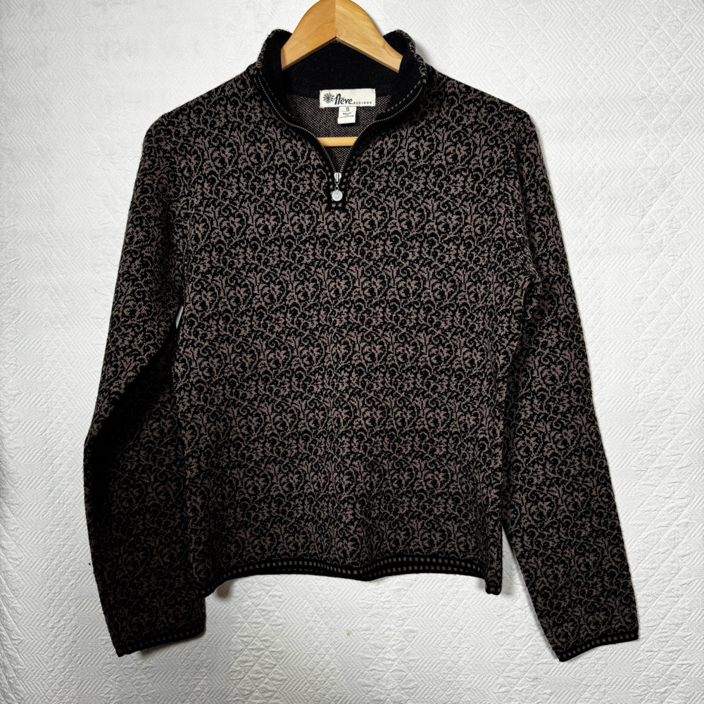 Neve Designs 100% New Wool 1/4 zip pullover sweater size small